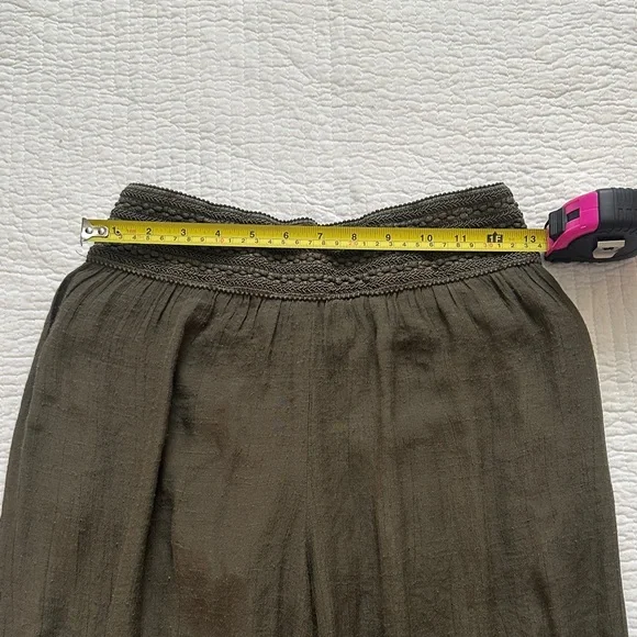 by & by Olive Wide Leg Pants - Picture 5 of 7